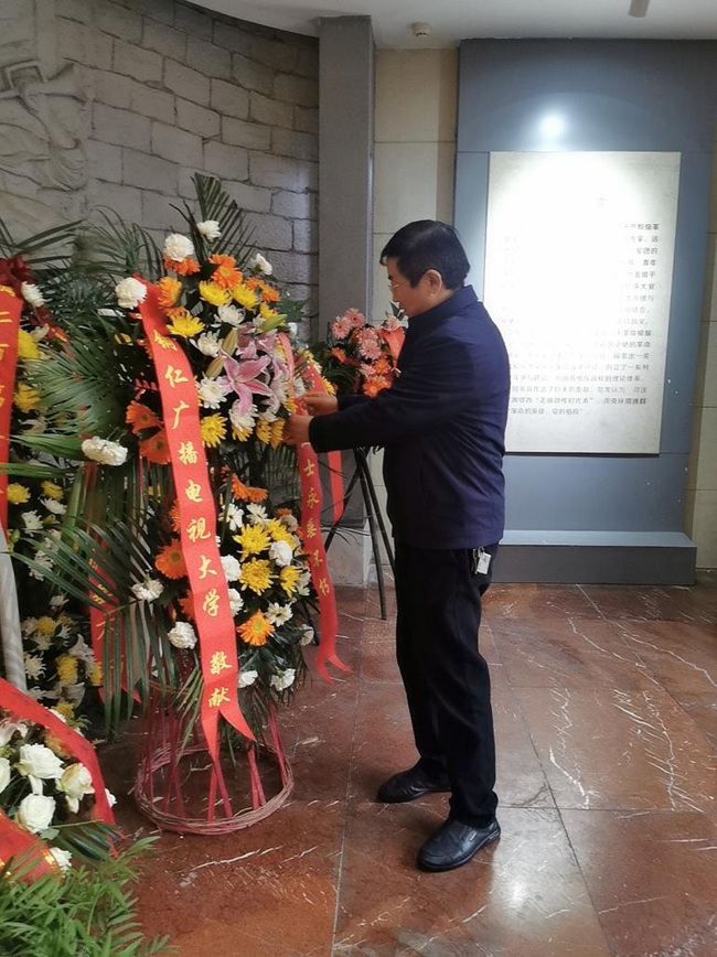 学党史 铭记初心使命