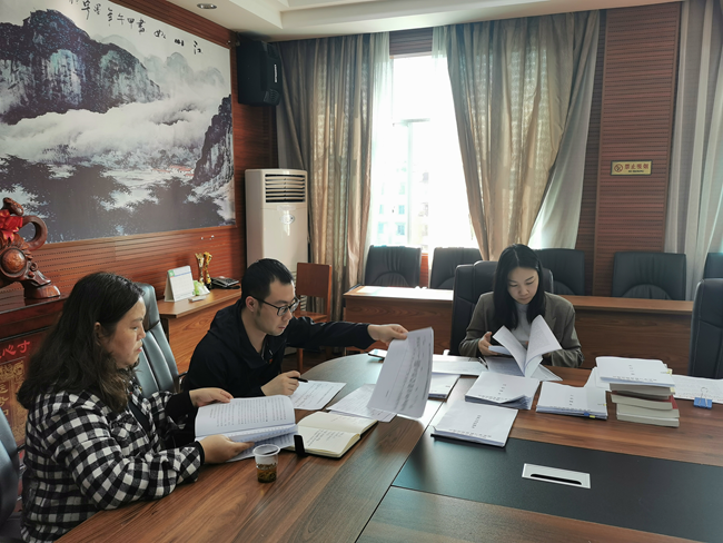 市委党史学习教育第十八督查组到铜仁电大督查指导党史学习教育