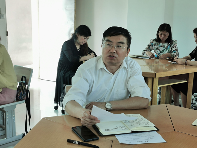 思政课是必修课  办好思政课关键在教师