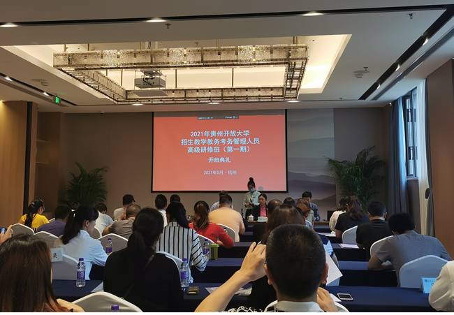 以教促学，创新提质