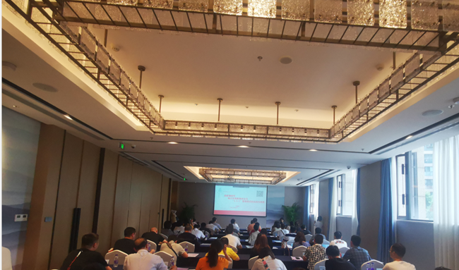 立德树人，从做好电大班主任工作、加强教务管理工作开始