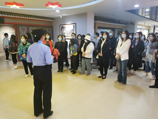 观警示教育基地  树校园清廉风气