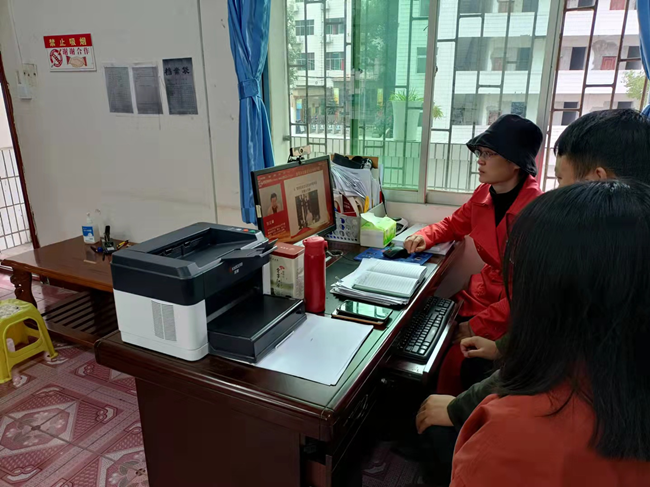 铜仁电大创新载体 思政教育亮点纷呈