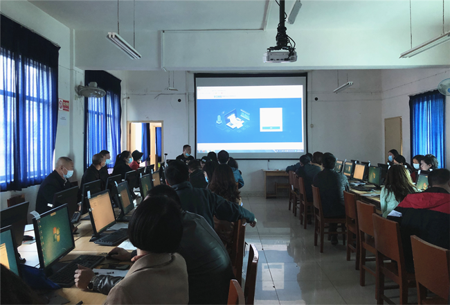 铜仁广播电视大学举办全市电大论文系统培训