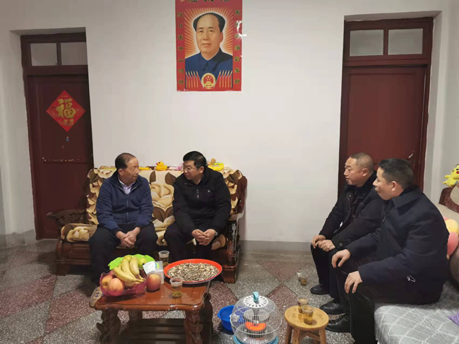 铜仁广播电视大学开展春节走访慰问活动