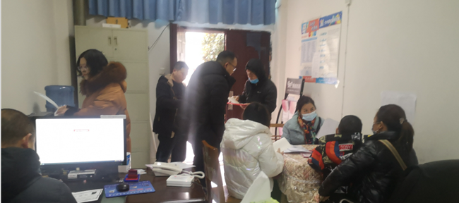 创新工作方法 “上门服务”为群众办实事