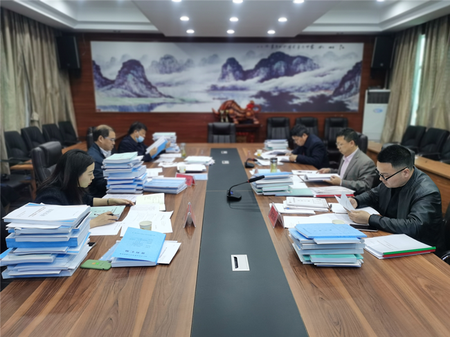 铜仁市首次社区教育科研课题通过结题验收