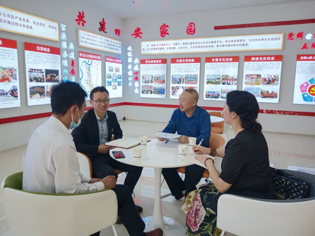 铜仁电大到松桃育才社区调研，推进我为群众办实事