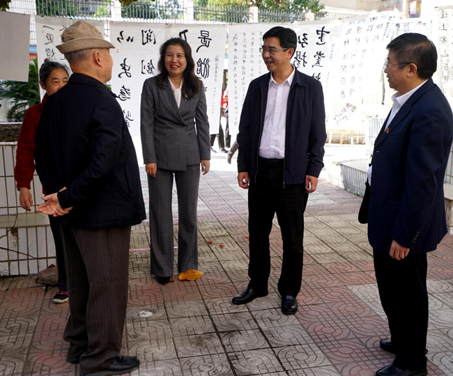 罗雁冰到铜仁广播电视大学宣讲党的二十大精神