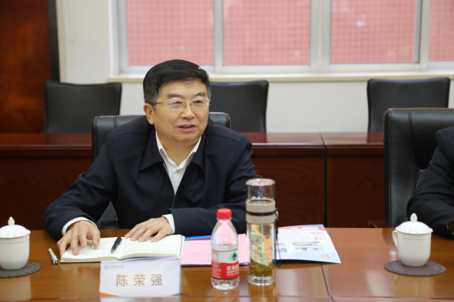 铜仁广播电视大学陈荣强带队到东莞开放大学调研交流