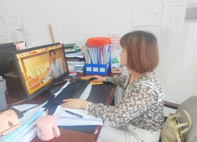 铜仁广播电视大学组织全体师生收看国家开放大学“讲读书故事 做奋进青年”大联学活动