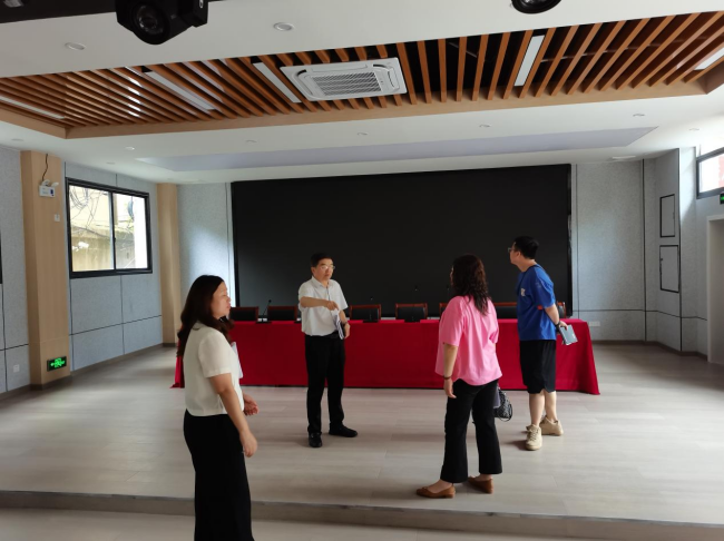 铜仁广播电视大学召开校园安全稳定专题会