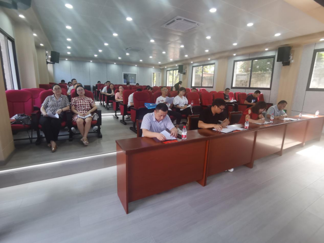 铜仁广播电视大学召开全市电大系统办学体系迎评工作冲刺大会