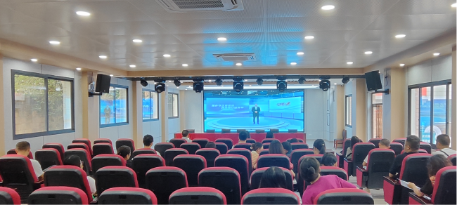 ​铜仁电大组织师生收看“开学第一课”