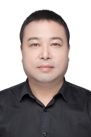 党委书记 杨新华