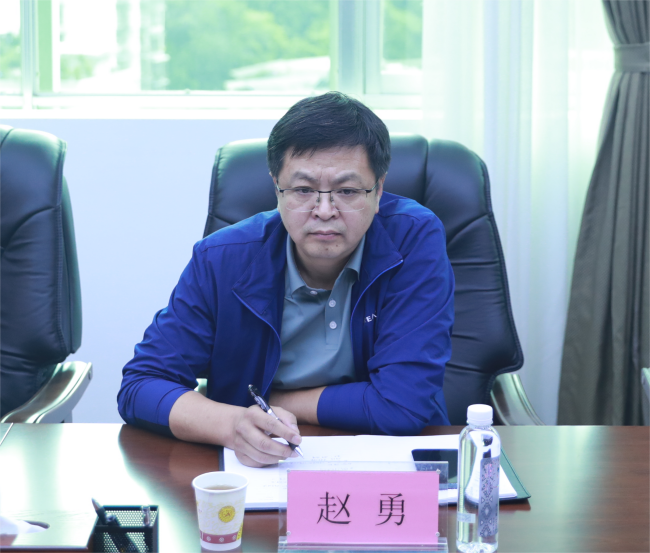 铜仁开放大学张成勇校长一行赴贵州开放大学作汇报交流