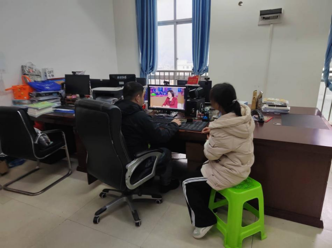 铜仁开放大学组织全市开放教育师生收看国家开放大学2025年春季学期“开学第一课