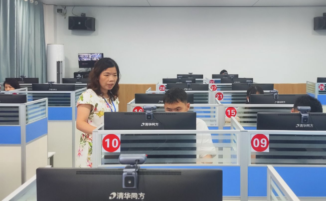 实践教学  强技助学