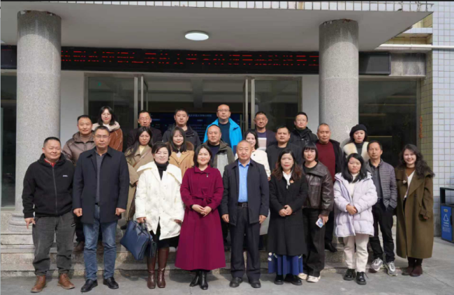 学经验促发展  拓思路谋新篇