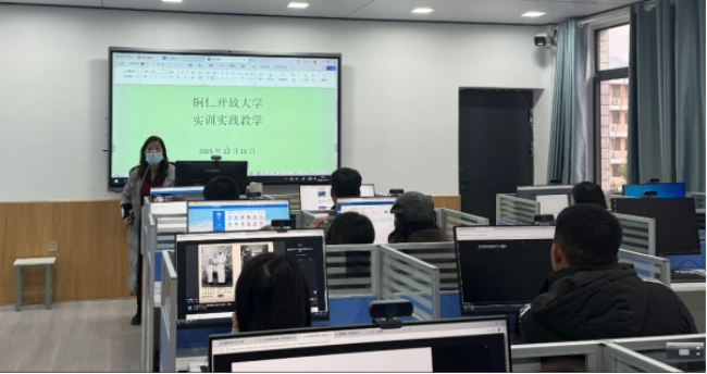 开展实践教学  强化支持服务