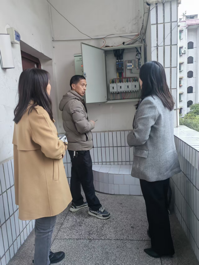 铜仁开放大学开展校园安全检查