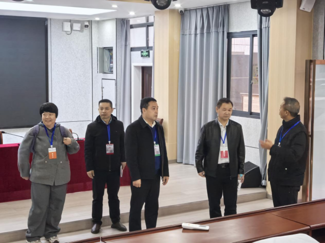 加强督促指导  严肃考风考纪